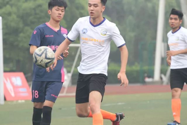 C罗点赞西媒怒批FIFA腐败 想把世界杯送给阿根廷视频